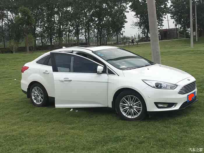 perfect! 17款全新福克斯三厢旗舰版顺利提车