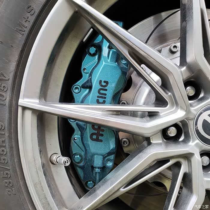 出ap9040刹车卡钳