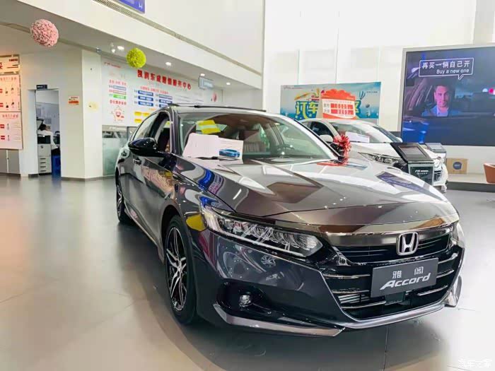 2022款十代中期改款雅阁