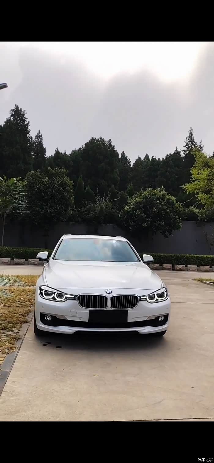 女孩开宝马 大多是看中它的颜值,男生开宝马 主要是喜欢它的性能,所以