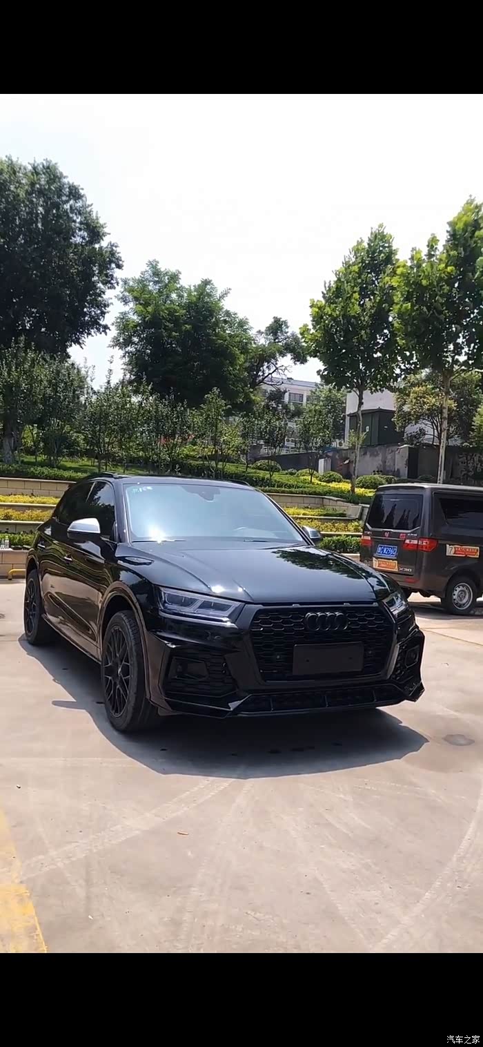 奥迪q5黑武士,绝对让人惊艳 前脸酷炫凶悍,造型时尚动感,性能出色