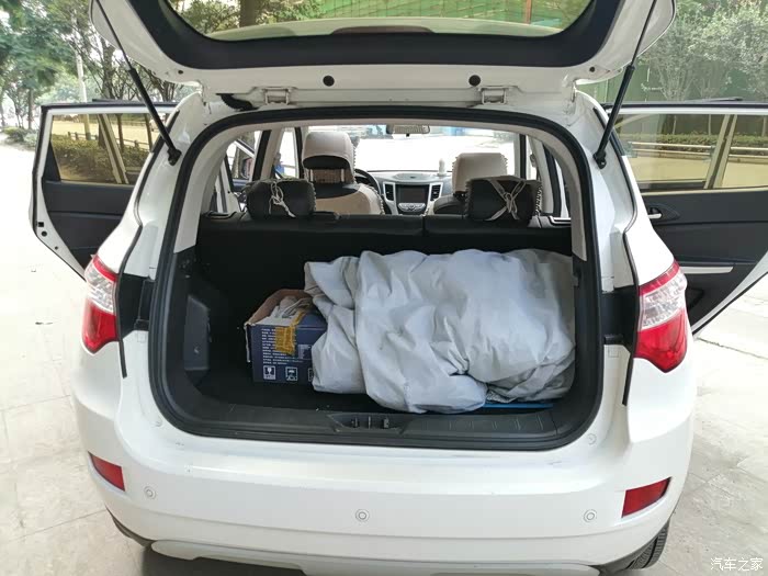 品质出众的小型suv就是你长安cs35