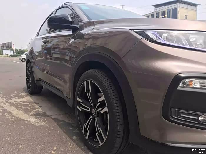 本田xrv1.5 轮胎轮毂出售