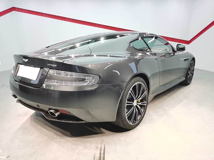 【秋风送爽秀生活】阿斯顿马丁virage coupe