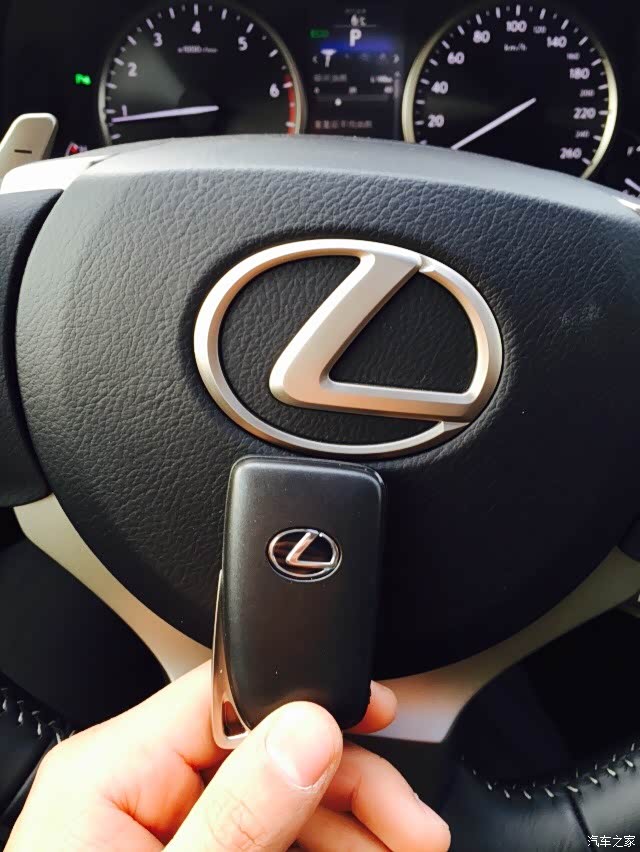 帅到没朋友——雷克萨斯nx200t 提车记!加用后感受!