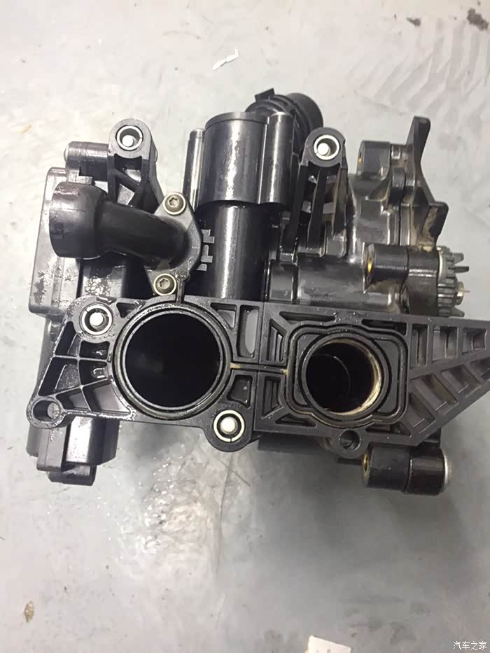 【图】15款a4l水泵漏水!醉了._奥迪a4l论坛_汽车之家论坛