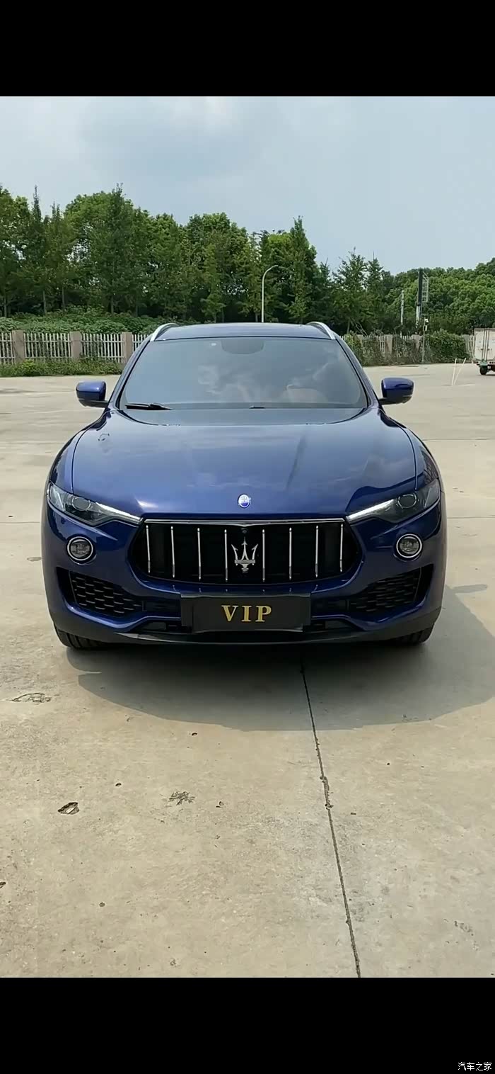 海王座驾 玛莎拉蒂莱万特