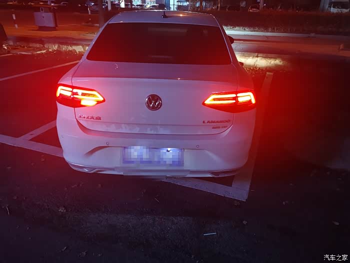 【图】后雾灯一个不亮一个亮_凌渡论坛_汽车之家论坛