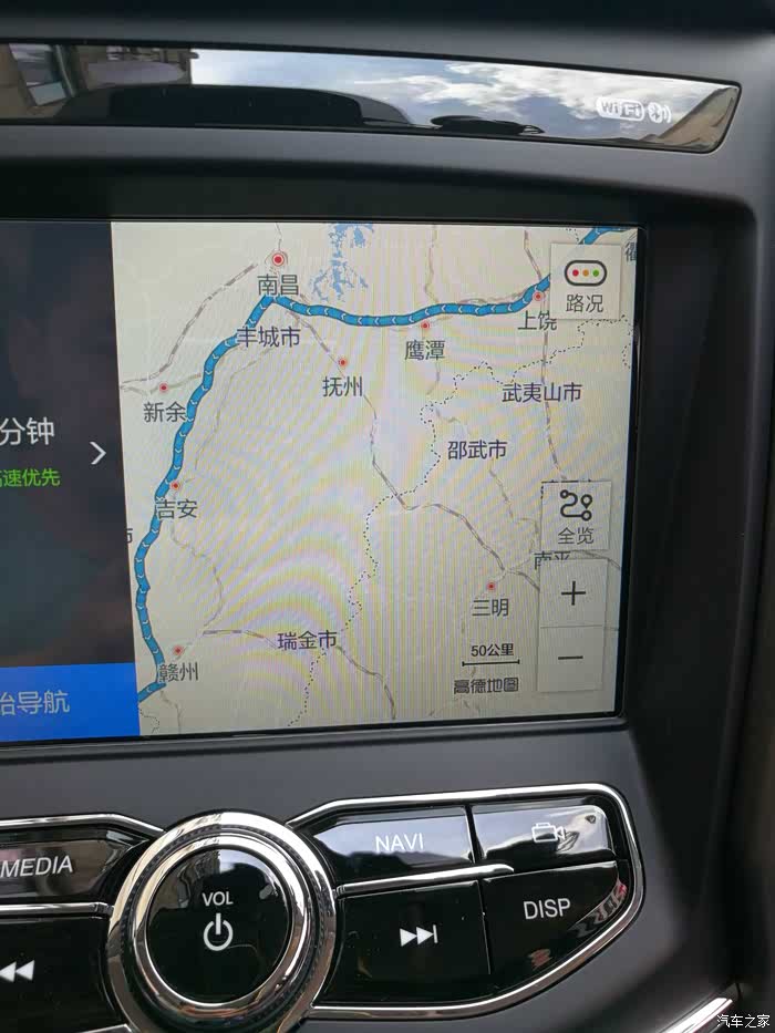 车载导航线绕了大圈,设置高速优先.