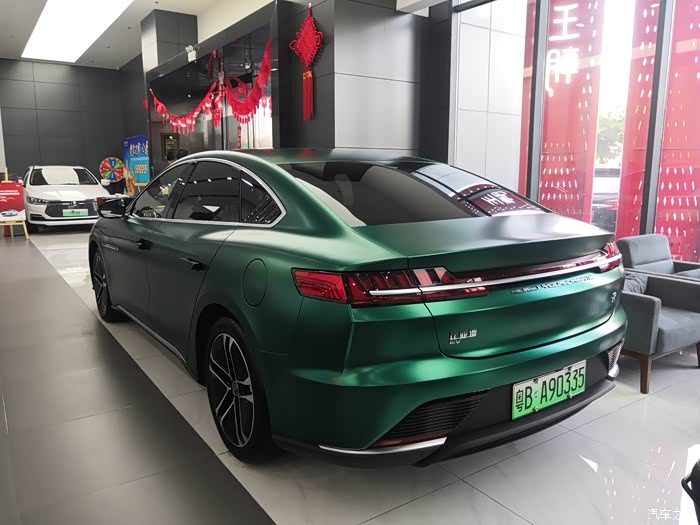 比亚迪汉改色个性定制打造一款专属于自己的潮酷座驾