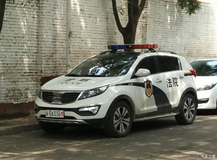 智跑警车帅不帅