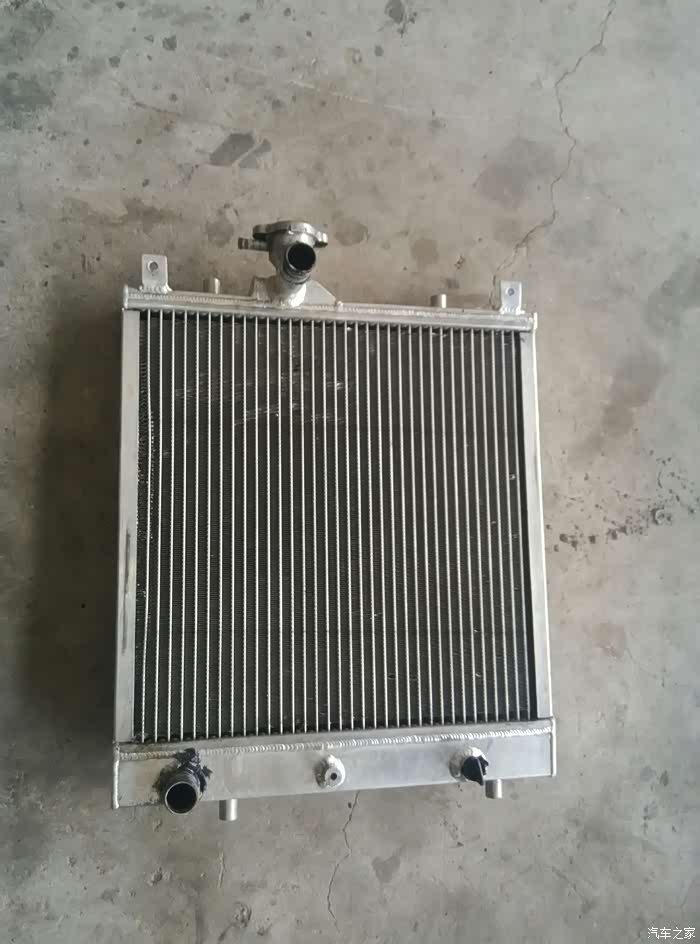 成新水箱.才用了几个月.改了涡轮增压的星友可以考虑考虑.