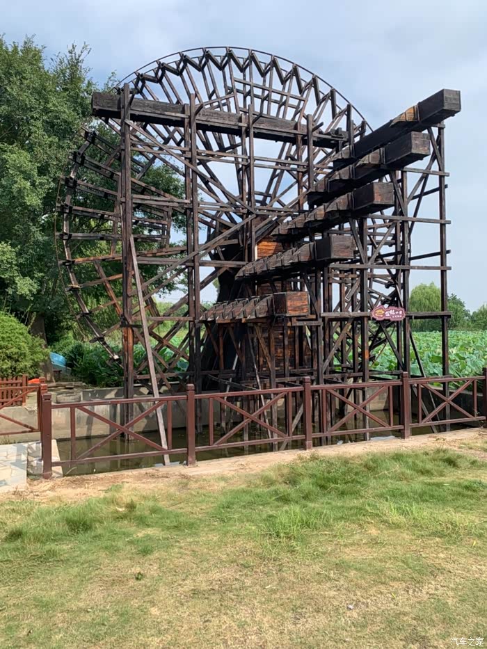 秋风送爽秀生活打卡金龙水寨生态乐园