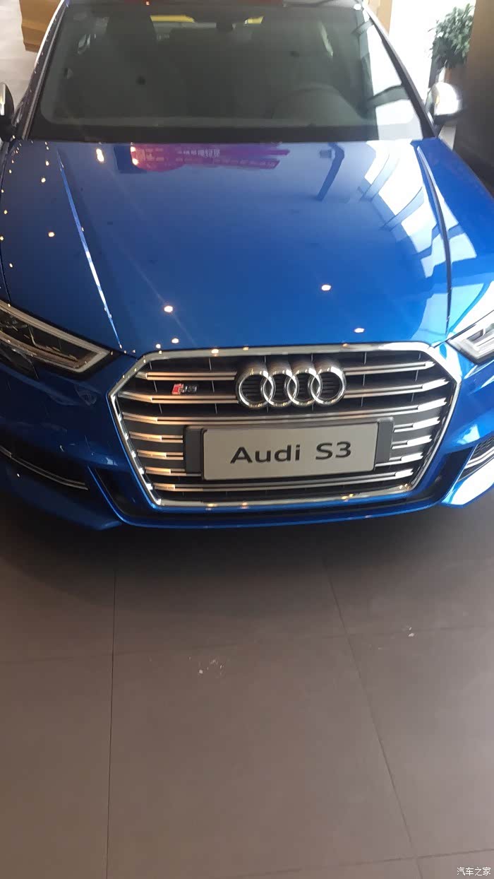 已婚男为家庭妥协喜提奥迪17款a4l时尚型探索蓝