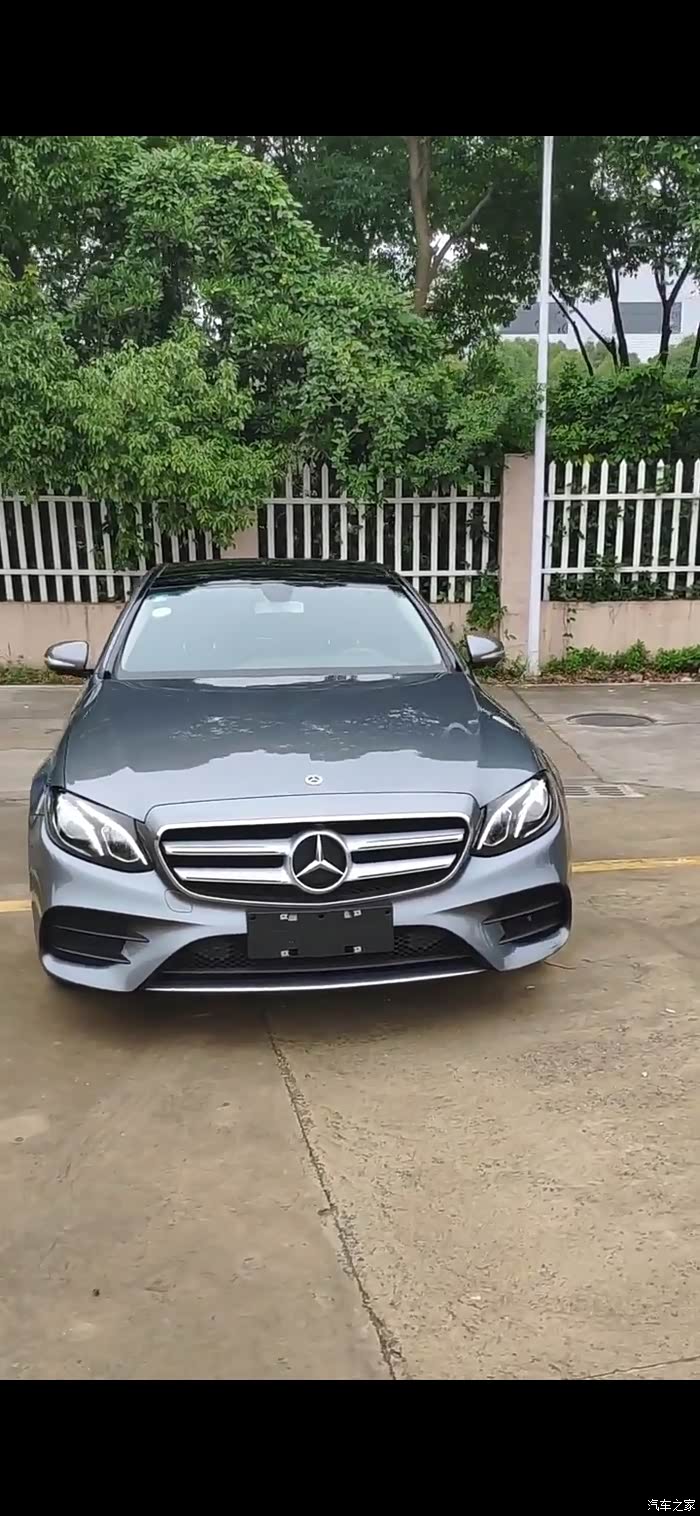 奔驰c200外观相当有杀伤力