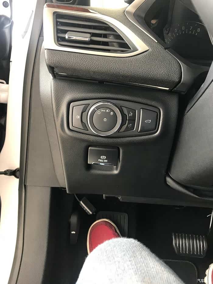 【图】购车一年,再看mkz 新旧两款对比_林肯mkz论坛_汽车之家论坛