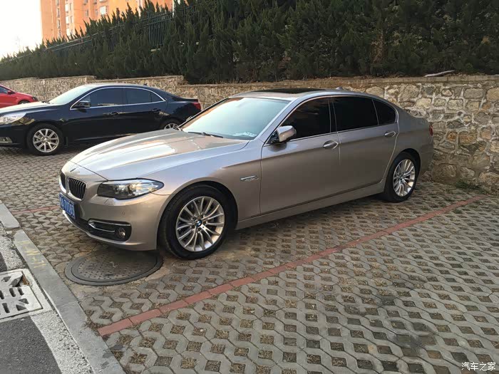 1120 | 回复: 15 宝马5系论坛 关于5系的内饰异味