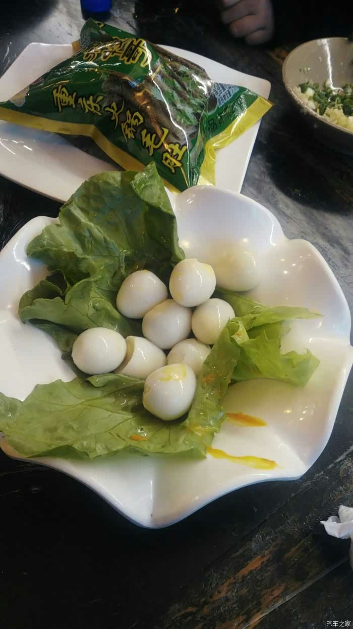 鸳鸯鹌鹑蛋(鸳鸯蛋是鹌鹑蛋吗)