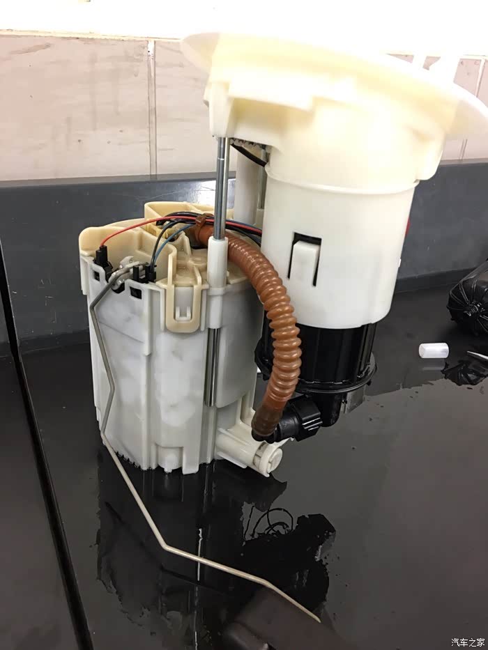 11款更换汽油滤芯技术贴