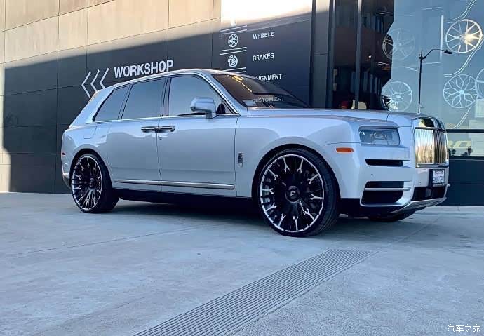 超大轮毂,劳斯莱斯库里南!