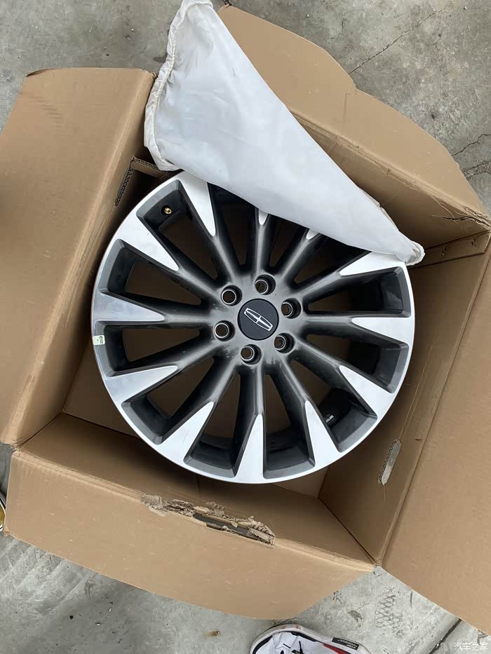 林肯领航员原厂轮毂