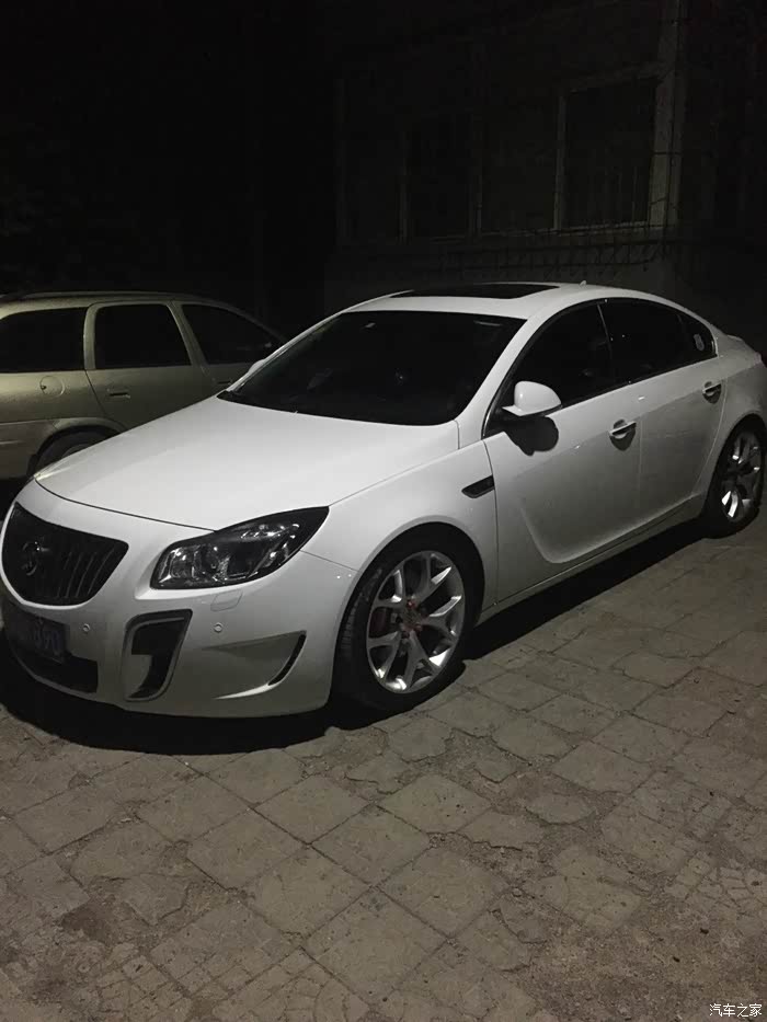 13款君威gs改装全段排气,injen进气,泄压阀