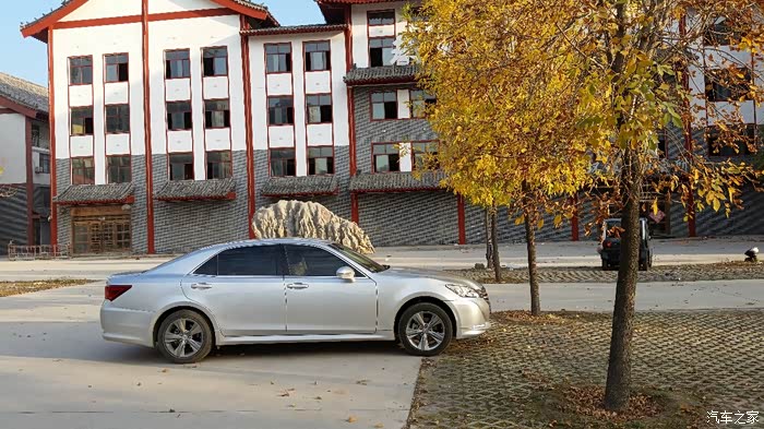 银冠载我行-记曹县马金凤大戏楼