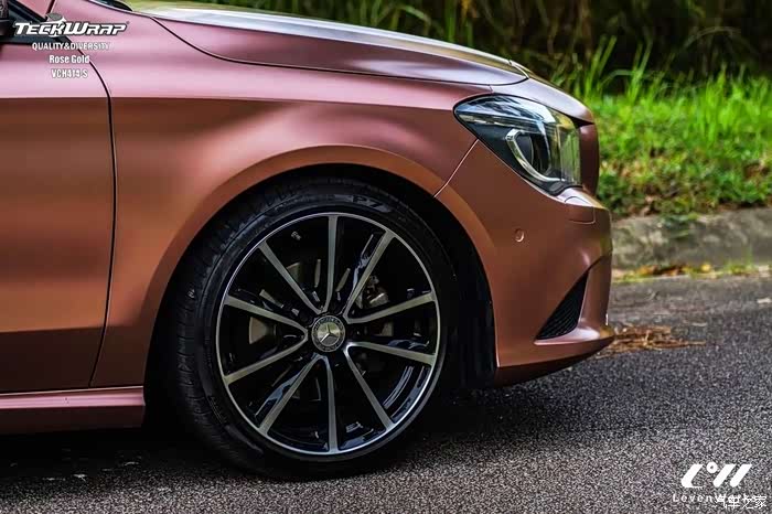 改装了一台奔驰cla玫瑰金颜色的teckwrap秃鹰改色膜