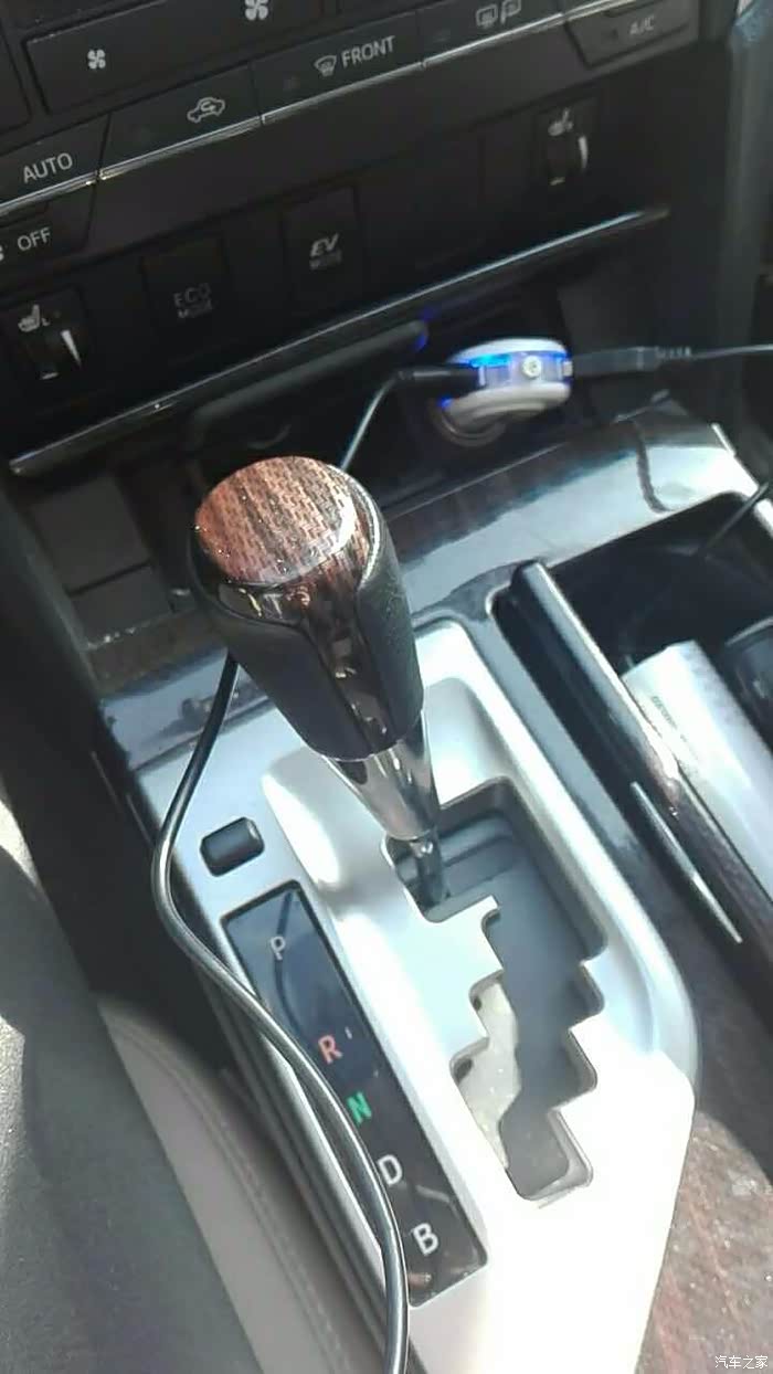 劳驾了,打听个事,谁给解答一下,谢了