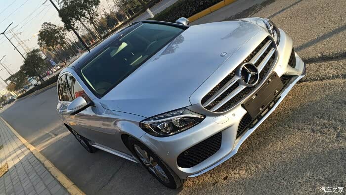 请问c200或c200l有谁买啦钻石银的色