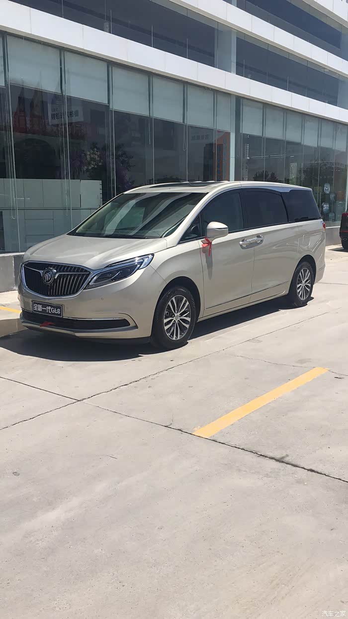 【图】28t 紫檀红,香槟金,白色选哪个?_别克gl8论坛_汽车之家论坛