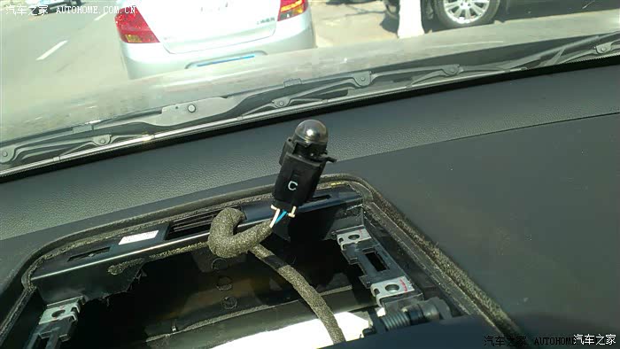 你们注意过中网前面的光线感应器吗_科帕奇论坛_汽车之家论坛