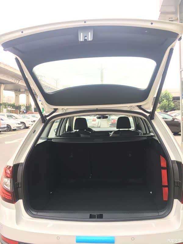 快过来围观啦!武汉首提明锐明锐旅行版combi