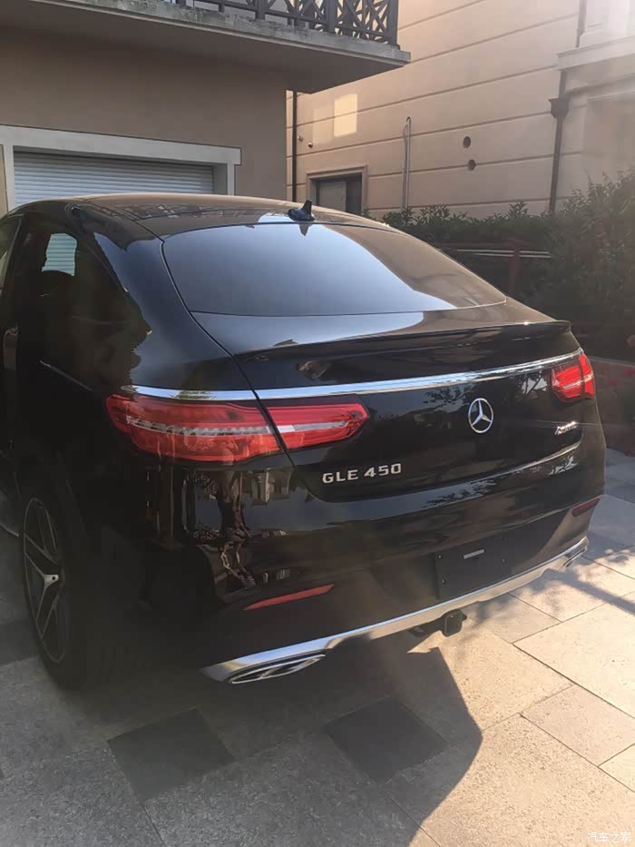 后尾灯!后面说到你