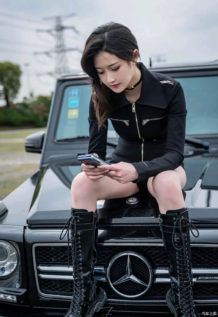 能驾驭这样的大奔驰的美女不简单