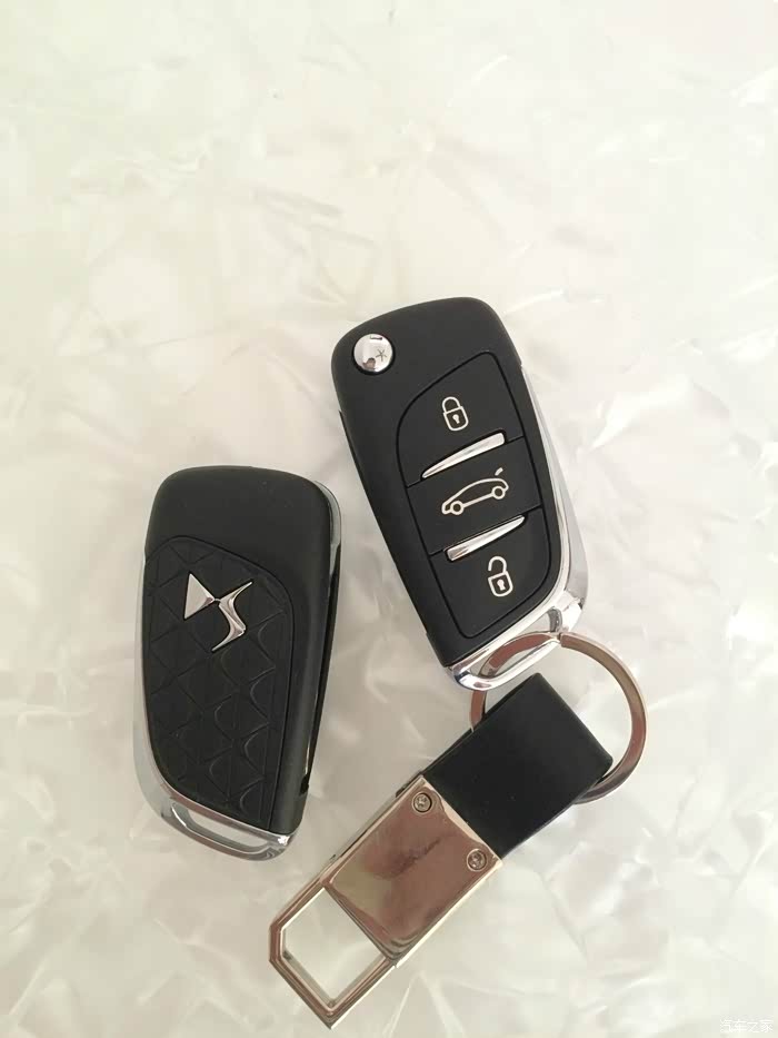 ds4s跟着屌丝的女神