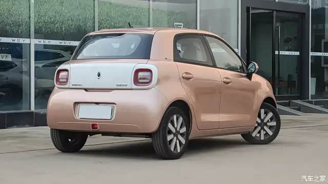 【图】欧拉黑猫有着很圆润的设计造型_b4 biturbo论坛_汽车之家论坛