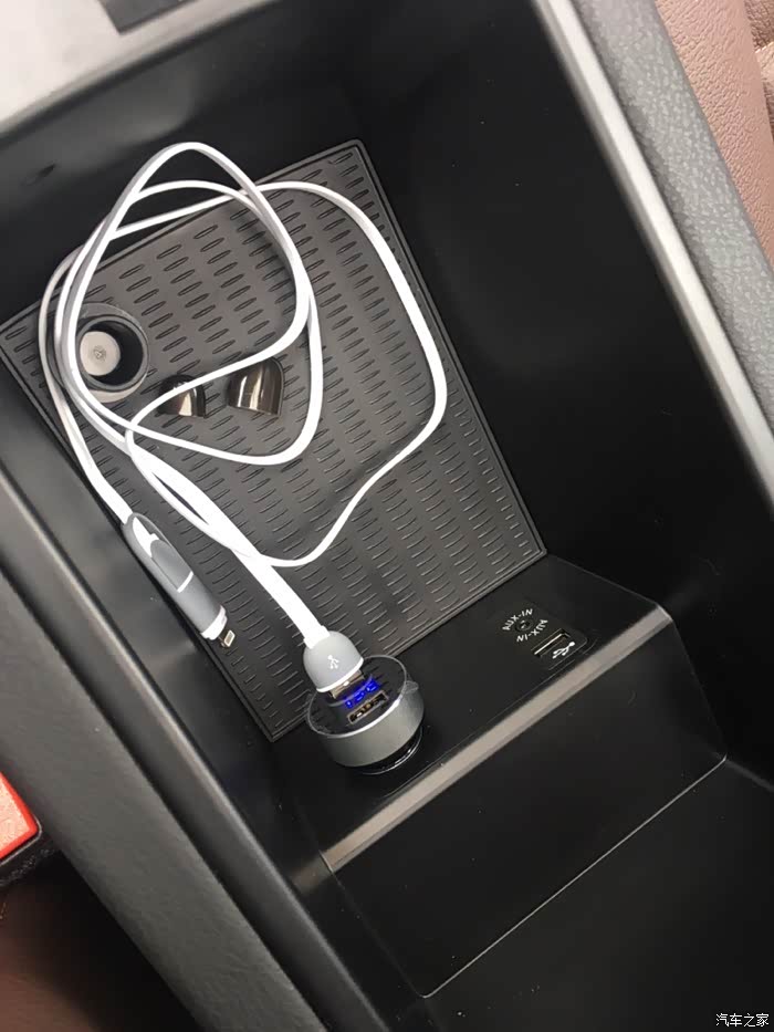 【图】丐版x3usb接口问题_宝马x3论坛_汽车之家论坛