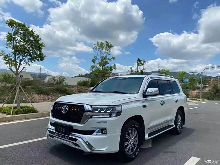 2020款丰田兰德酷路泽5700 vx-r.骨子里透着霸气