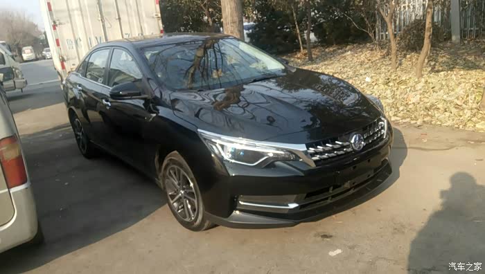 【图】我想问一下,这车有没有黑色的_启辰d60论坛_汽车之家论坛