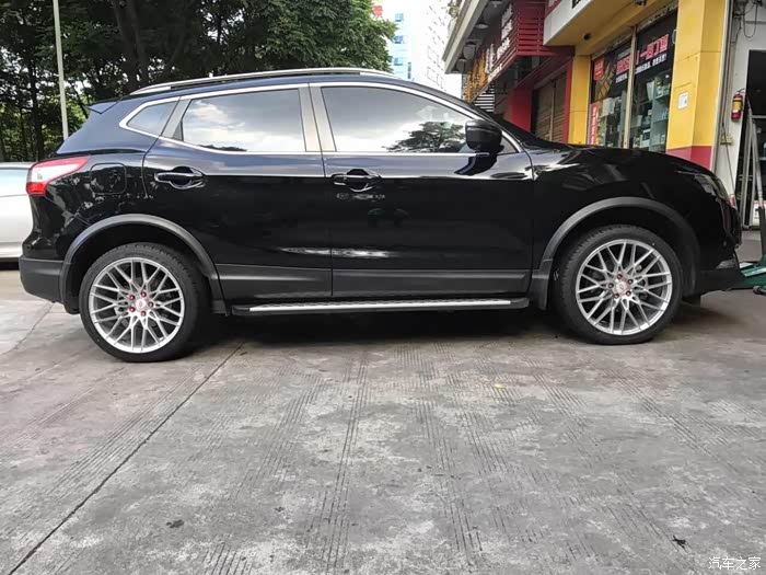 2016版顶配逍客改装轮毂