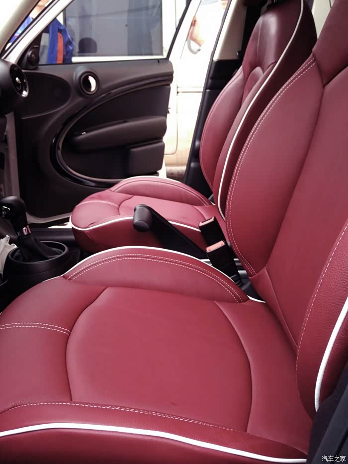 新一代宝马 mini包真皮座椅 带你去读诗和远方