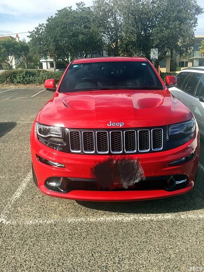 大切诺基爆改qq红作业