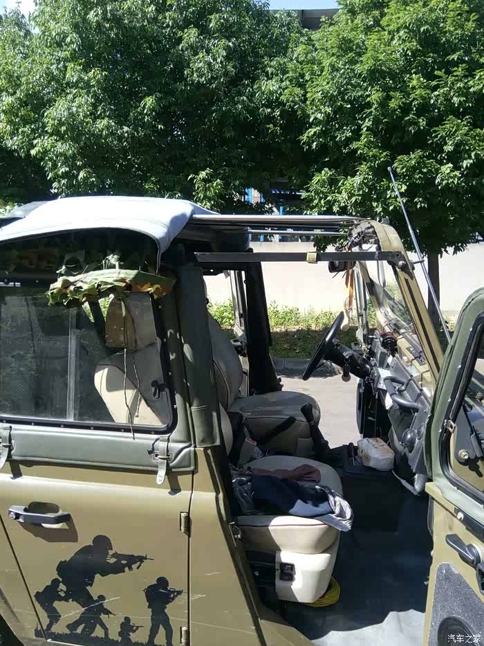 212三角门顶棚钢条拆除更换成钢丝绳方便快拆