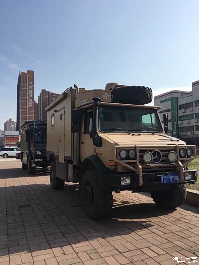 洛阳另外辆阿莫迪罗底盘奔驰乌尼莫克真正越野之王