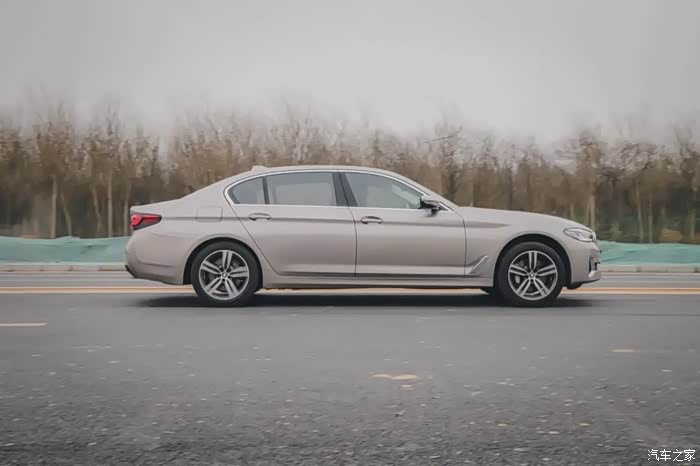 【精华达人大评比】新款宝马530li 最值得推荐的c级车?