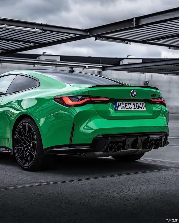 宝马m4 competition,这配色满分