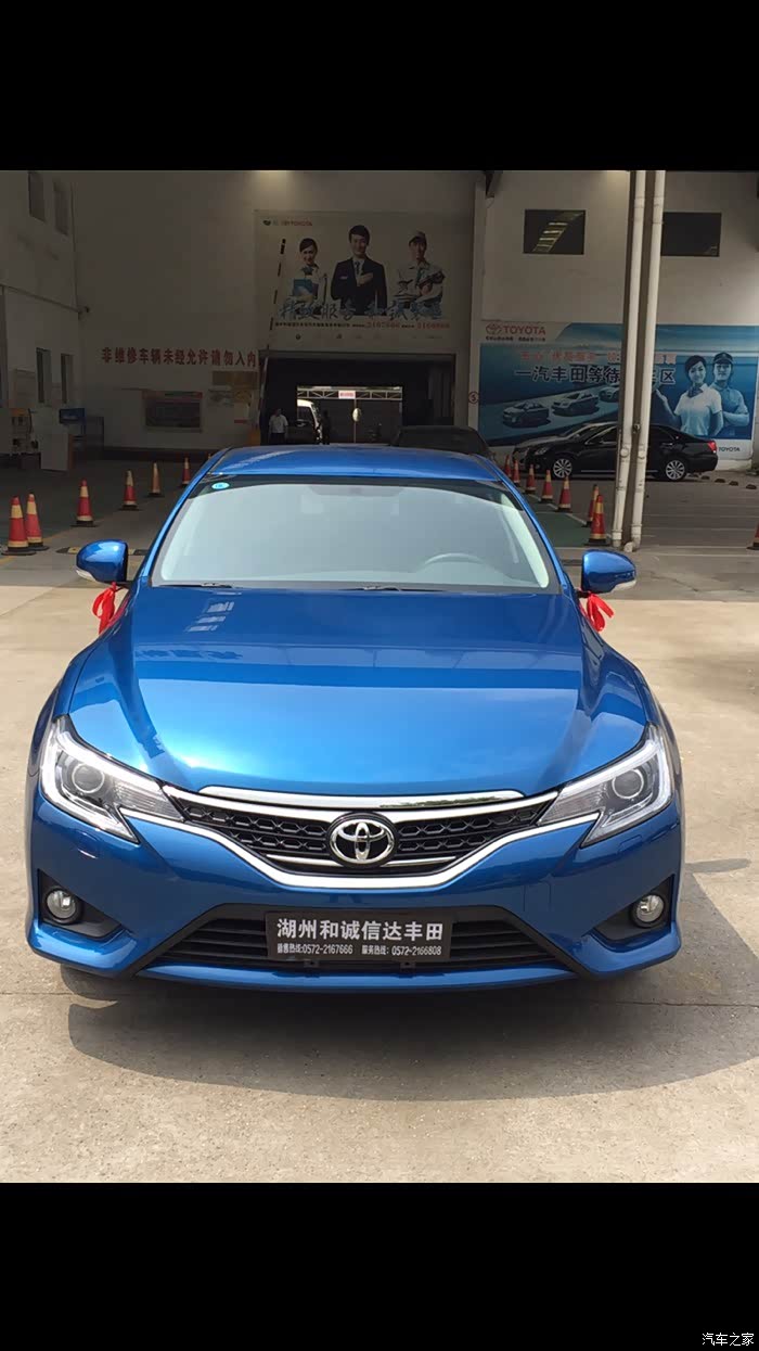 想买锐志蓝色的,佛山4s店说蓝色很少人买,只可以优惠2万?