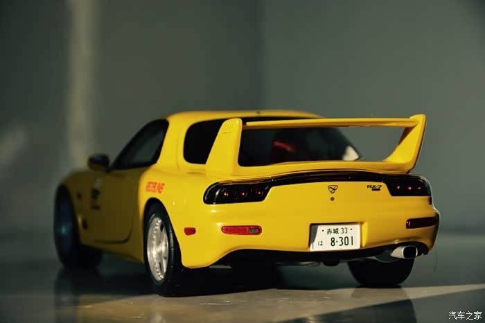 尾灯像不像电话?