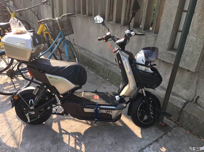 买来4280的雅迪xvan现在啥价格抛